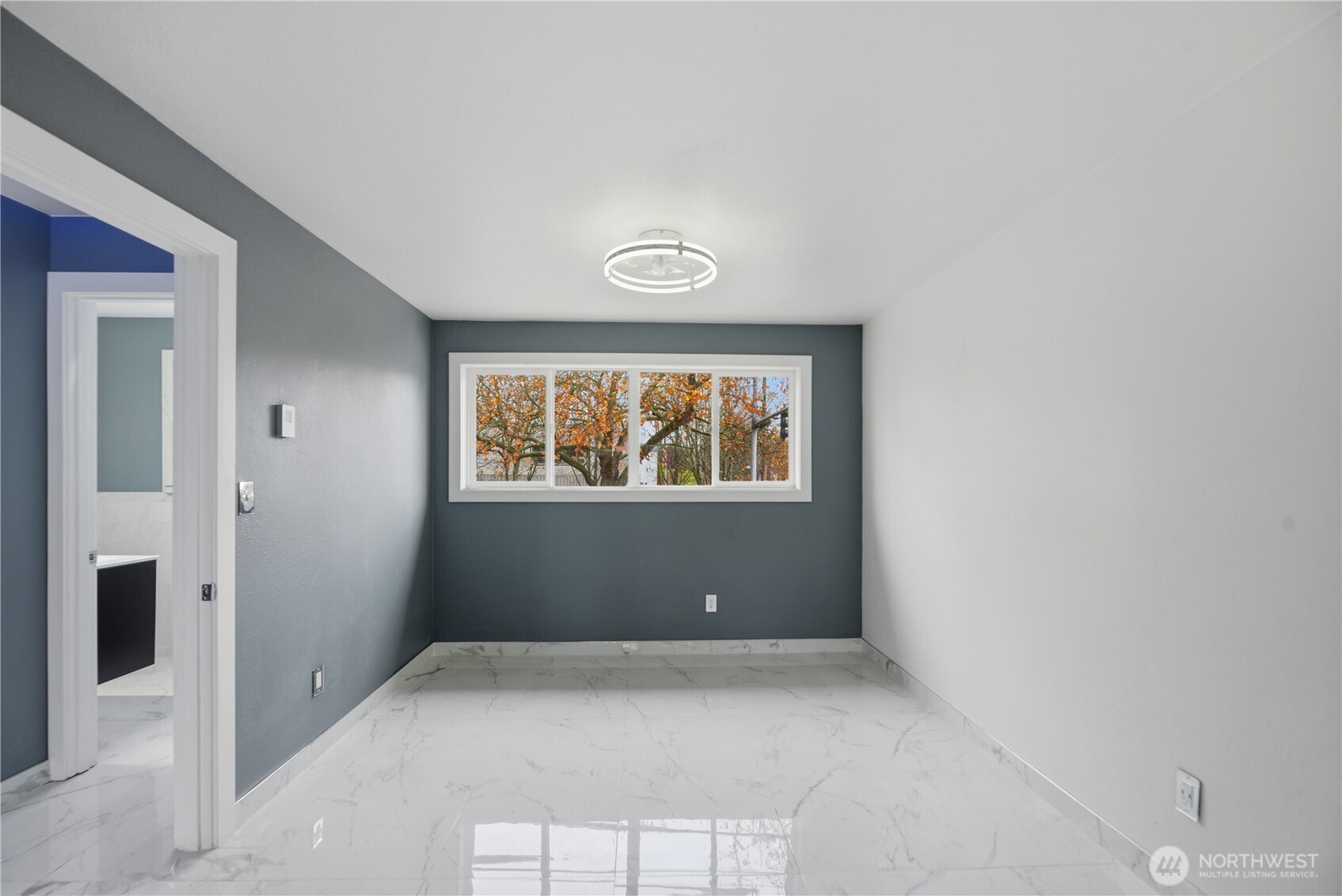 748 S Cloverdale Street #8, Seattle, WA 98108, photo 3 of 30