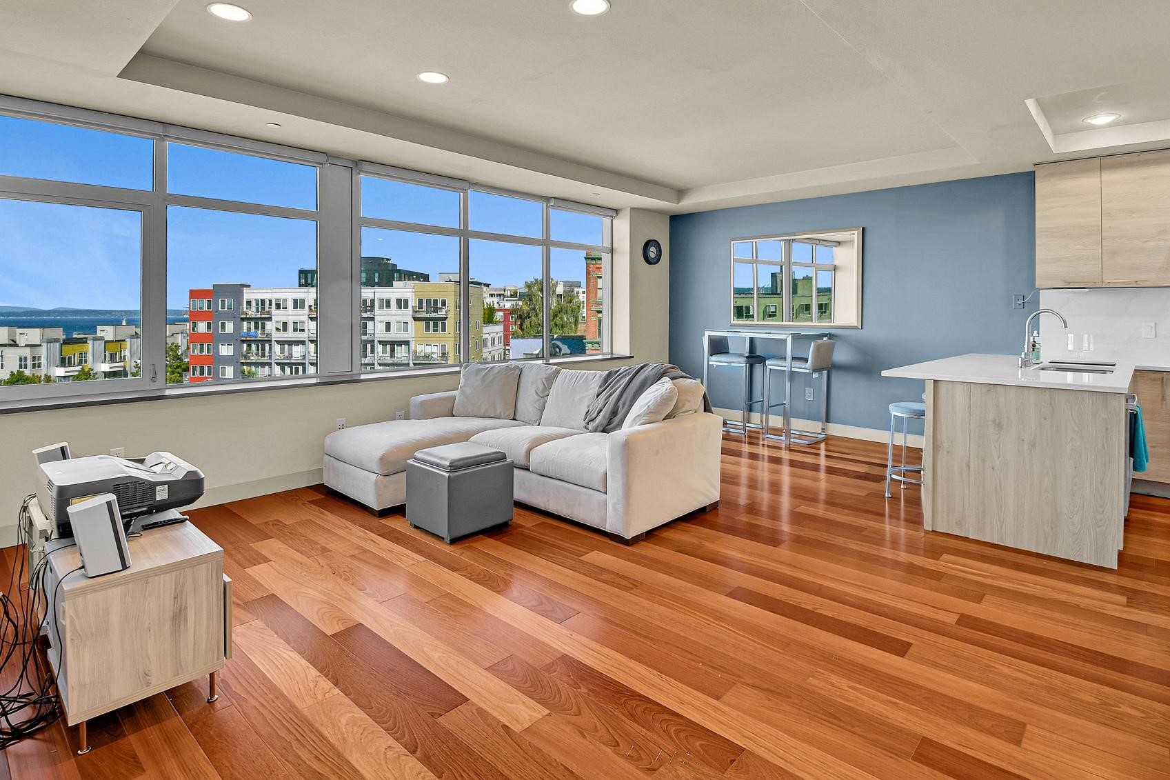 2319 1st Avenue #306