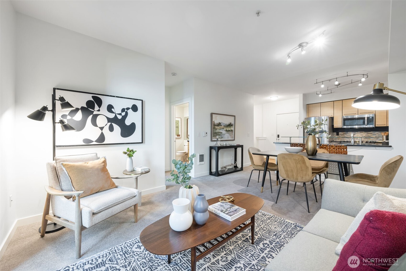 1410 E Pine Street #W205, Seattle, WA 98122, photo 4 of 40