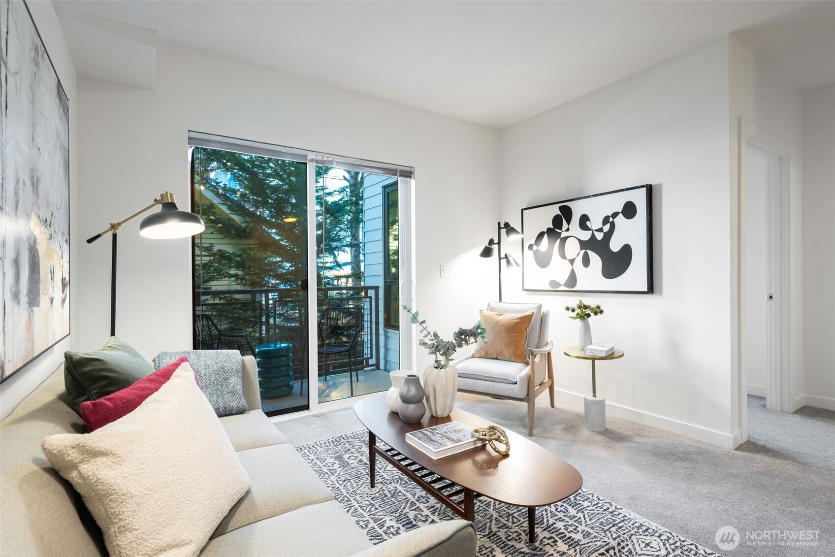 1410 E Pine Street #W205, Seattle, WA 98122, photo 2 of 40