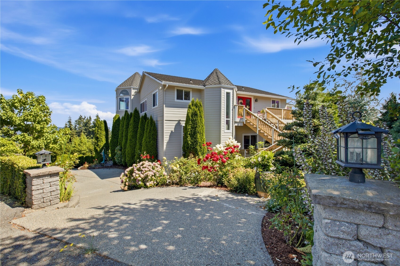 6203 Watchtower Road NE, Tacoma, WA 98422, photo 2 of 2