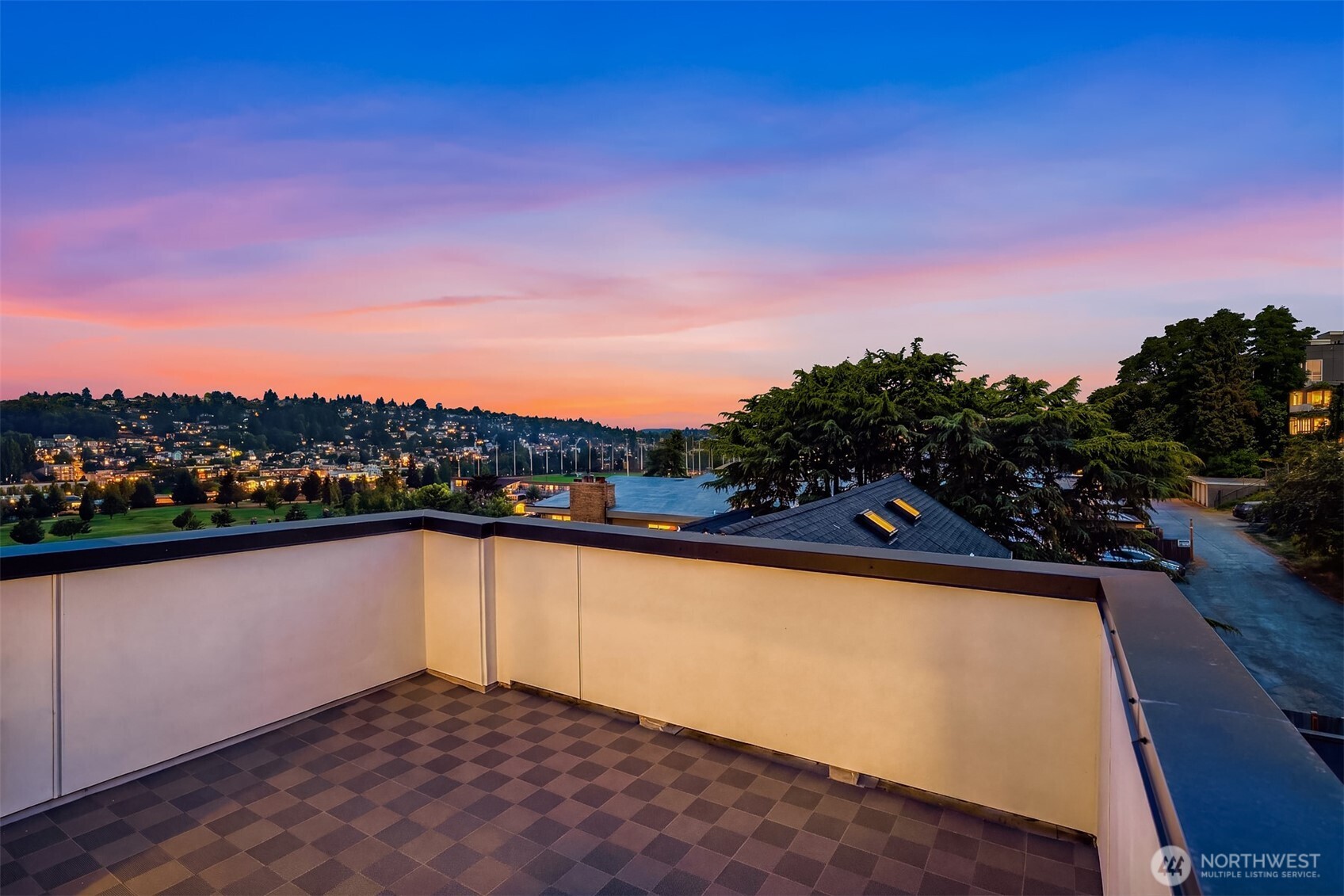2538 14th Avenue W #E
