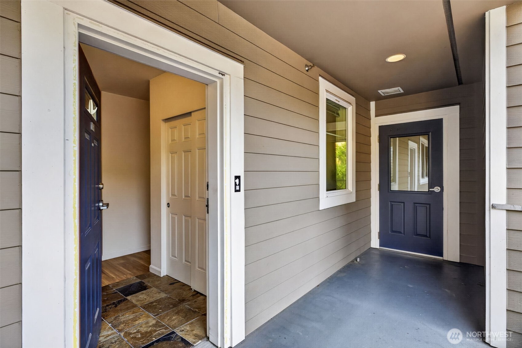 1220 E Columbia Street #202, Seattle, WA 98122, photo 2 of 26
