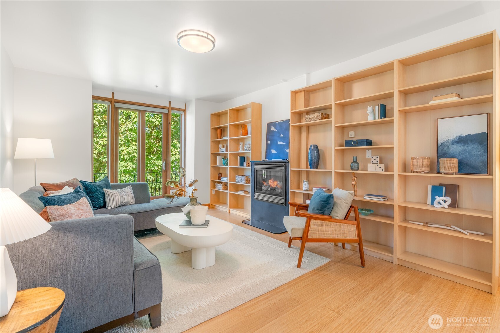 1122 Broadway E #301, Seattle, WA 98102, photo 4 of 31