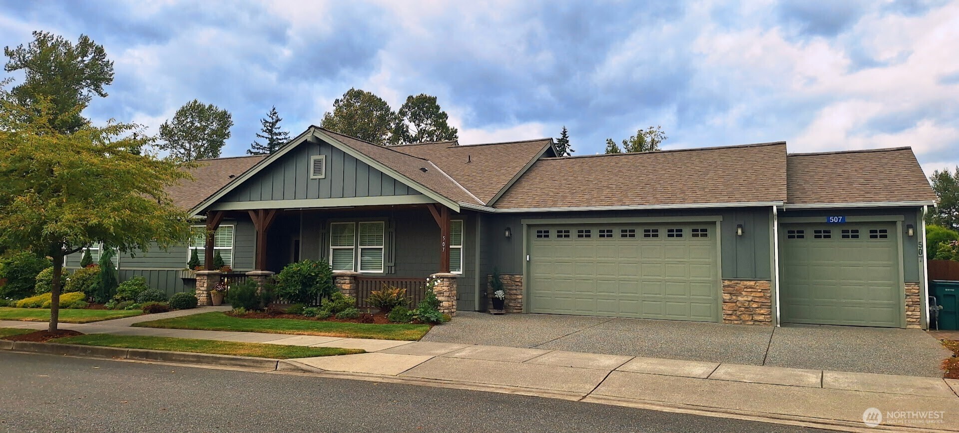 507 Twin Brooks Drive