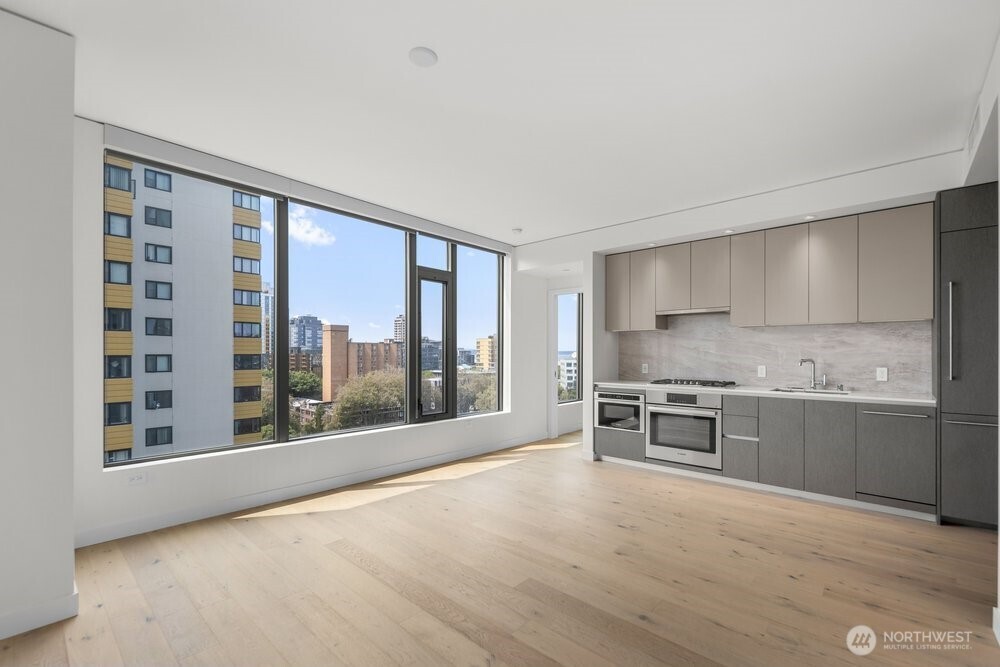 2510 6th Avenue #1107, Seattle, WA 98121, photo 5 of 40