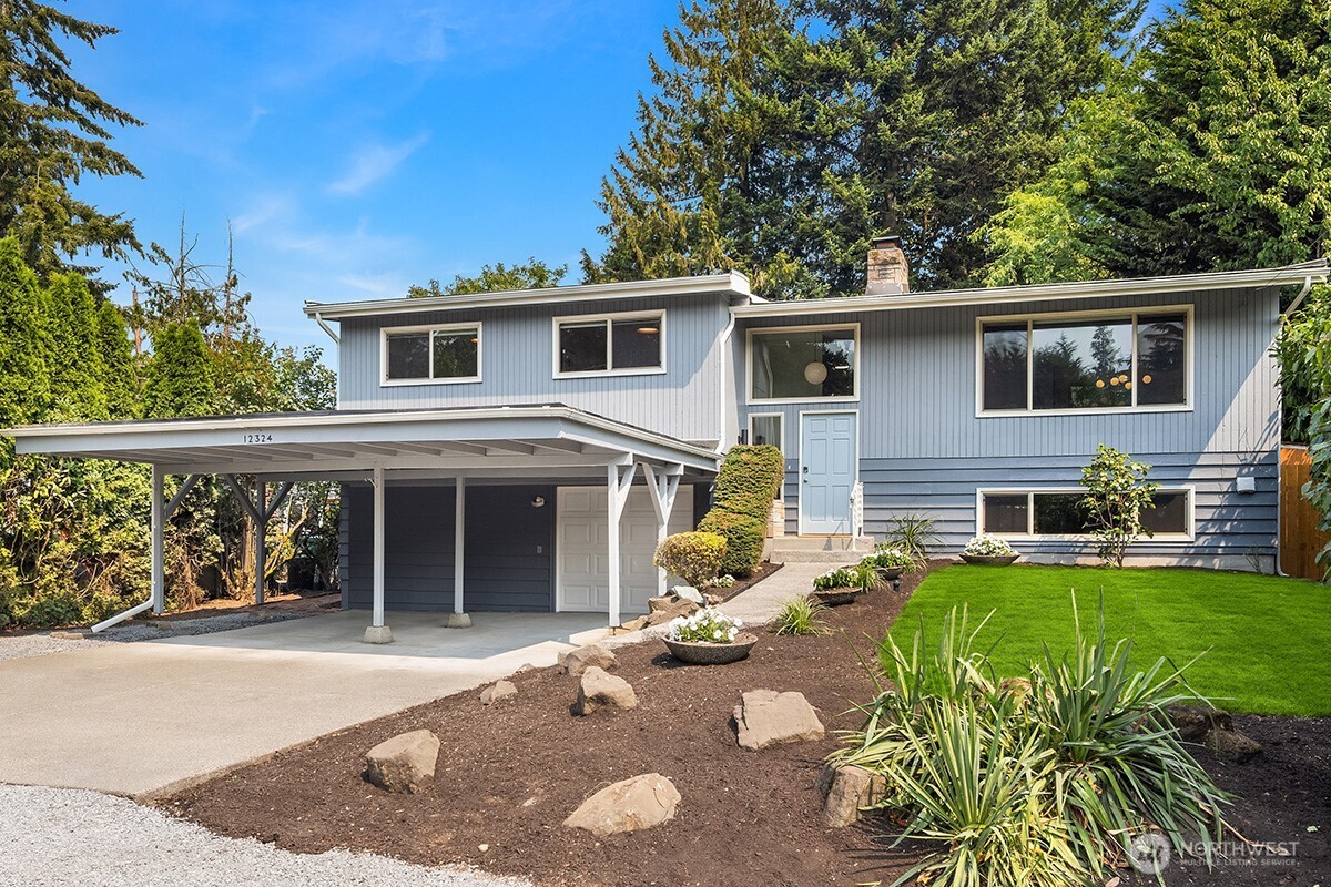 12324 11th Avenue NE