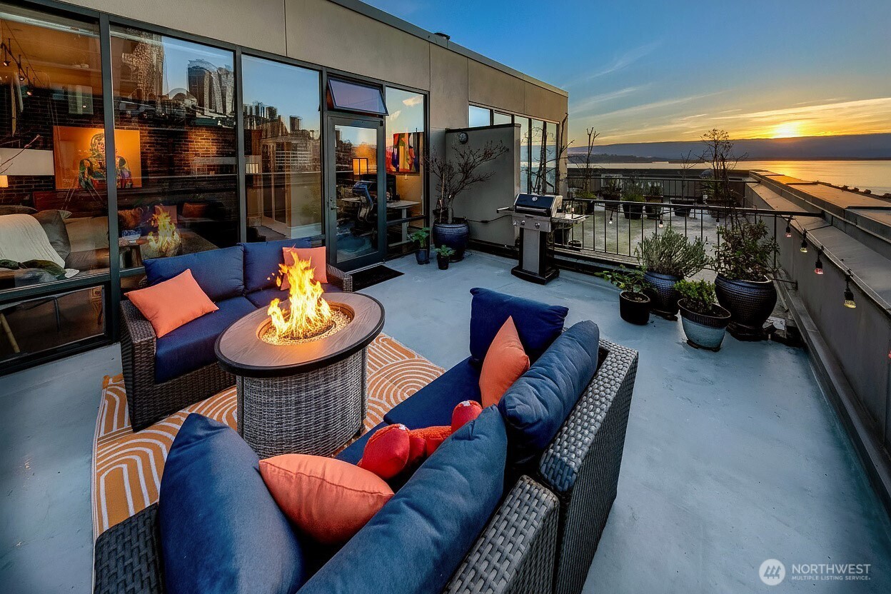 75 S Main Street #309, Seattle, WA 98104, photo 2 of 40