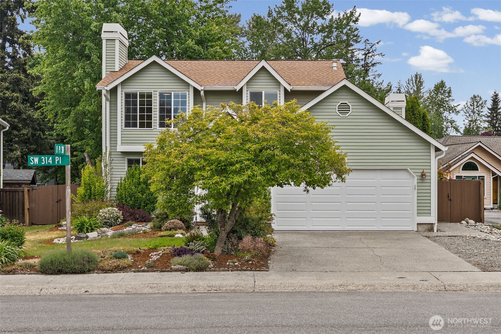 822 SW 314th Place