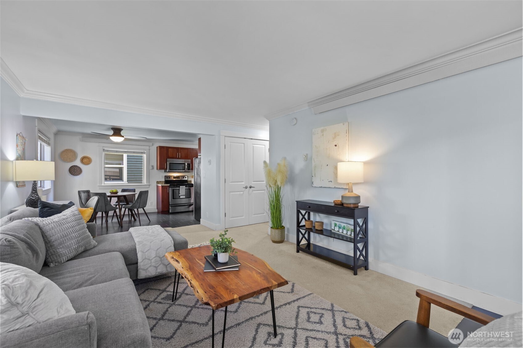 1430 NW 59th Street #202, Seattle, WA 98107, photo 3 of 32