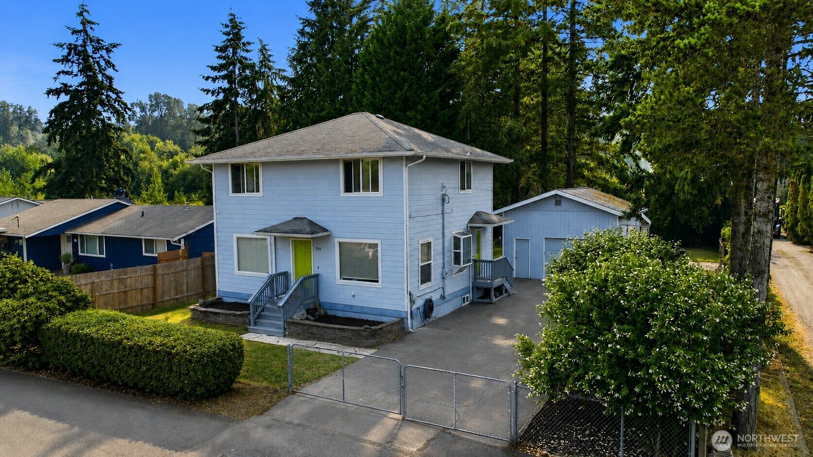 926 16th Street SW