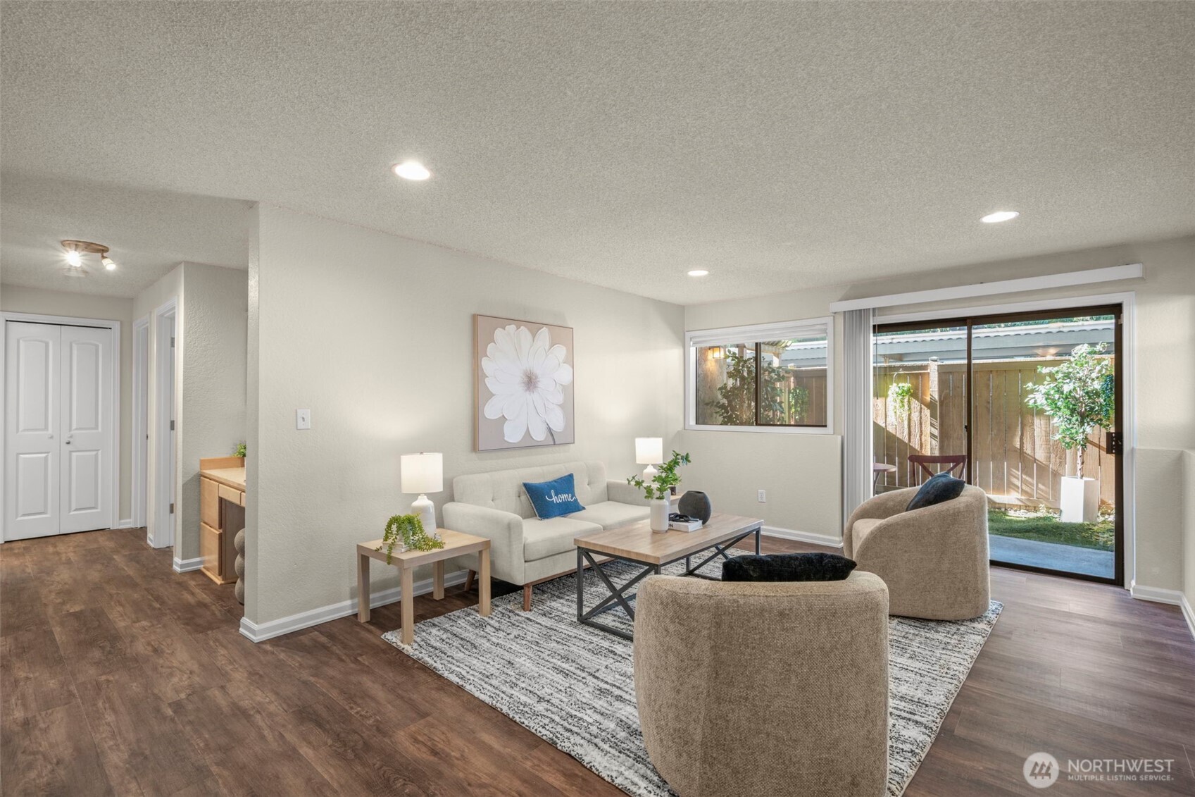 750 N 143rd Street #B7, Seattle, WA 98133, photo 5 of 27