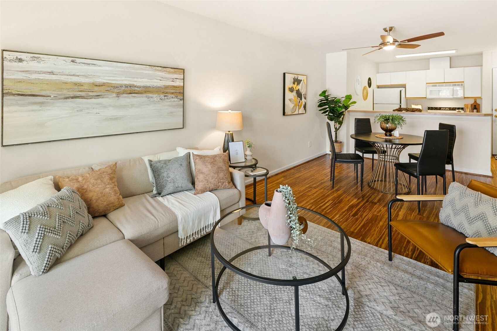 9750 Greenwood Avenue N #203, Seattle, WA 98103, photo 2 of 22