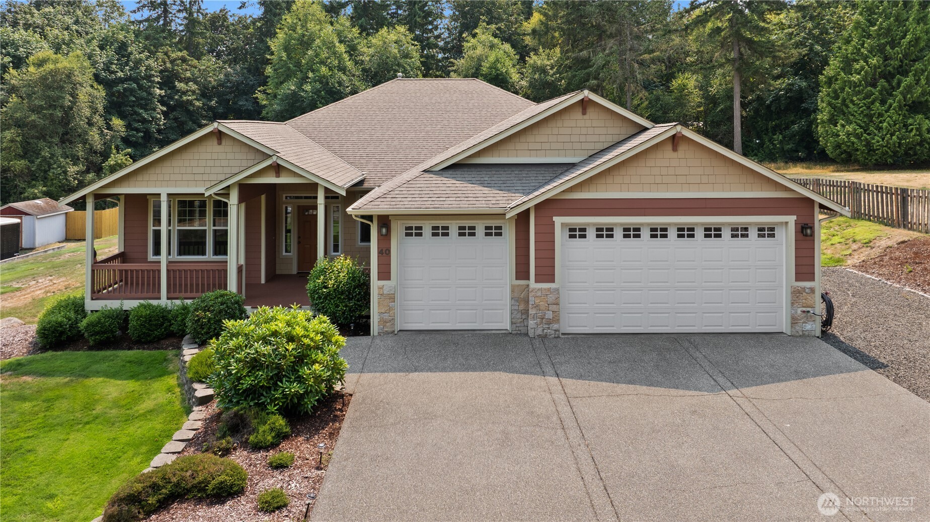40 Carson Avenue SE