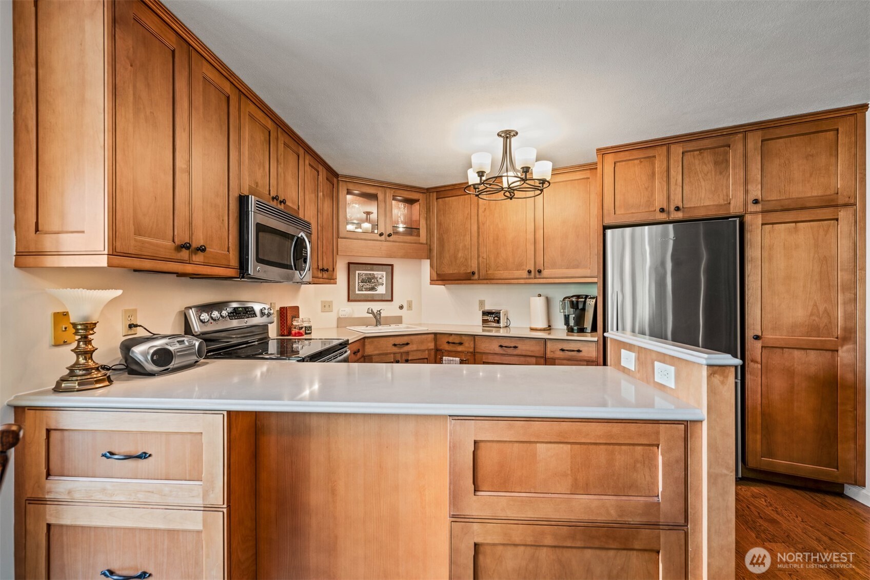 2360 43rd Avenue E #302, Seattle, WA 98112, photo 4 of 27