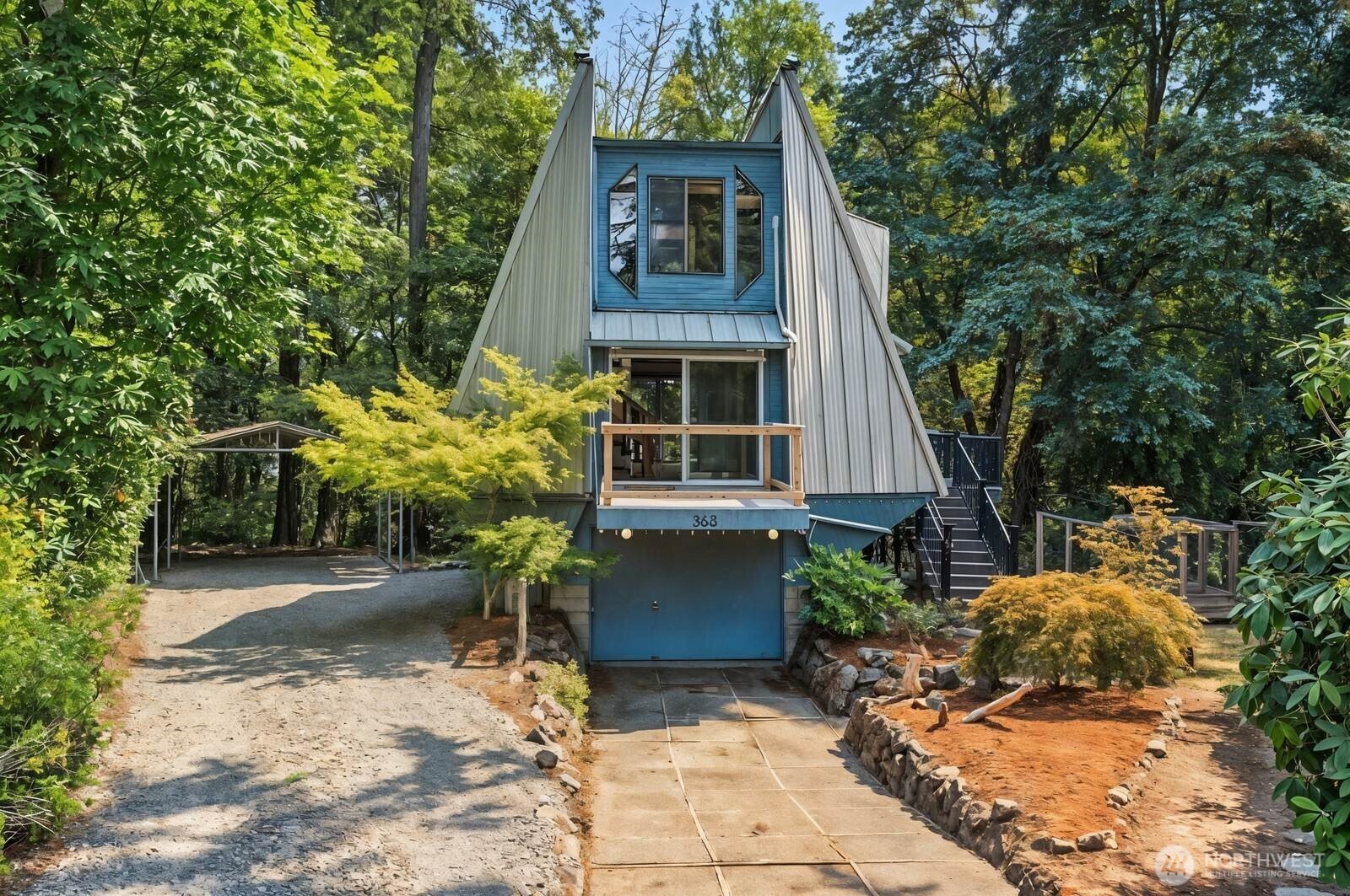 365 NW Brookwood Lane