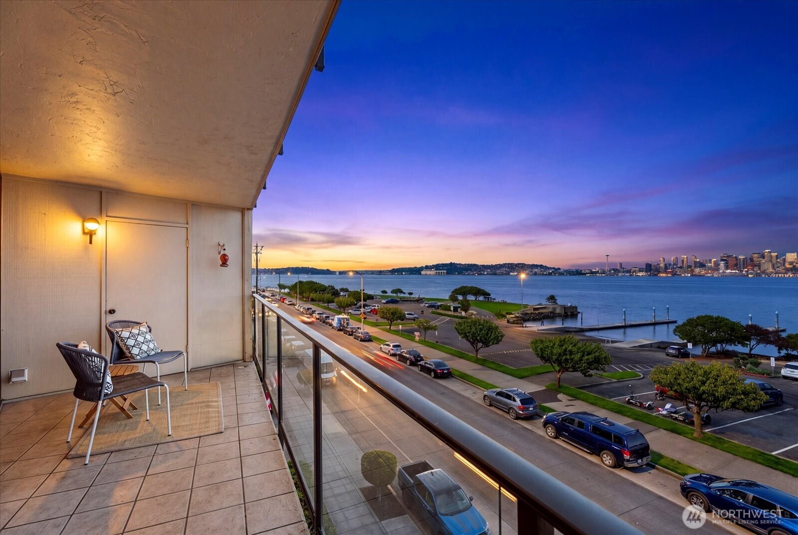 1301 Harbor Avenue SW #310, Seattle, WA 98116, photo 4 of 38