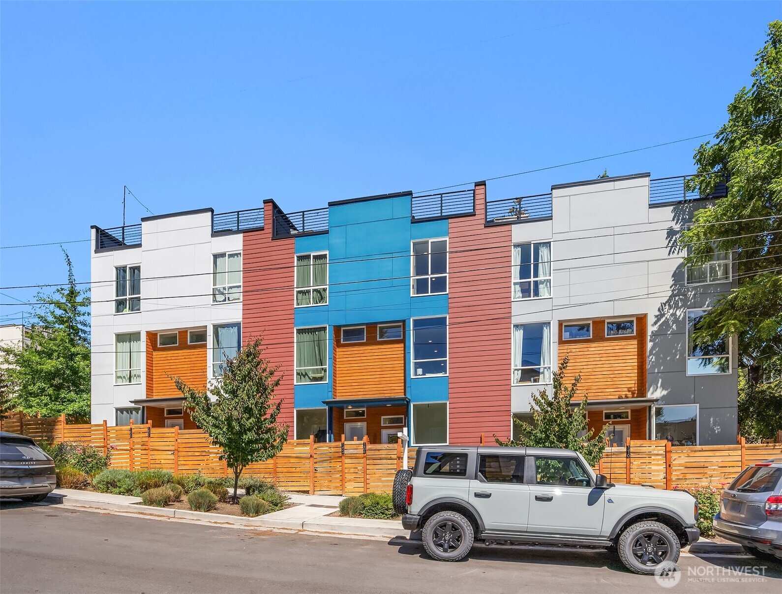 1404 N 95th Street
