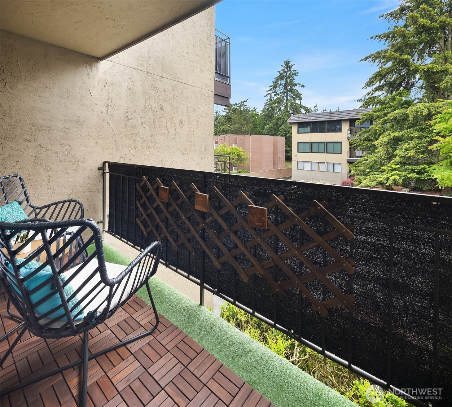750 N 143rd Street #208, Seattle, WA 98133, photo 5 of 27
