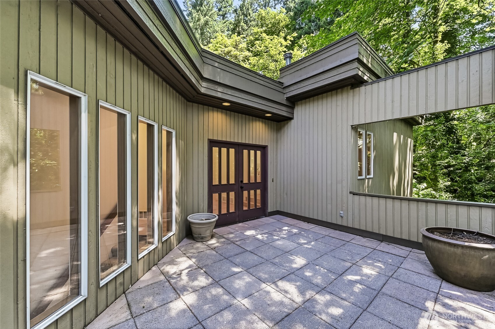 4200 W Lake Sammamish Parkway SE