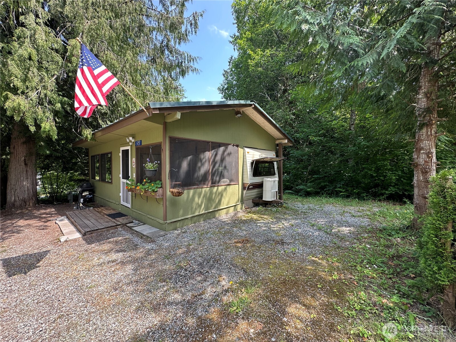 5151 Itswood Center Trail