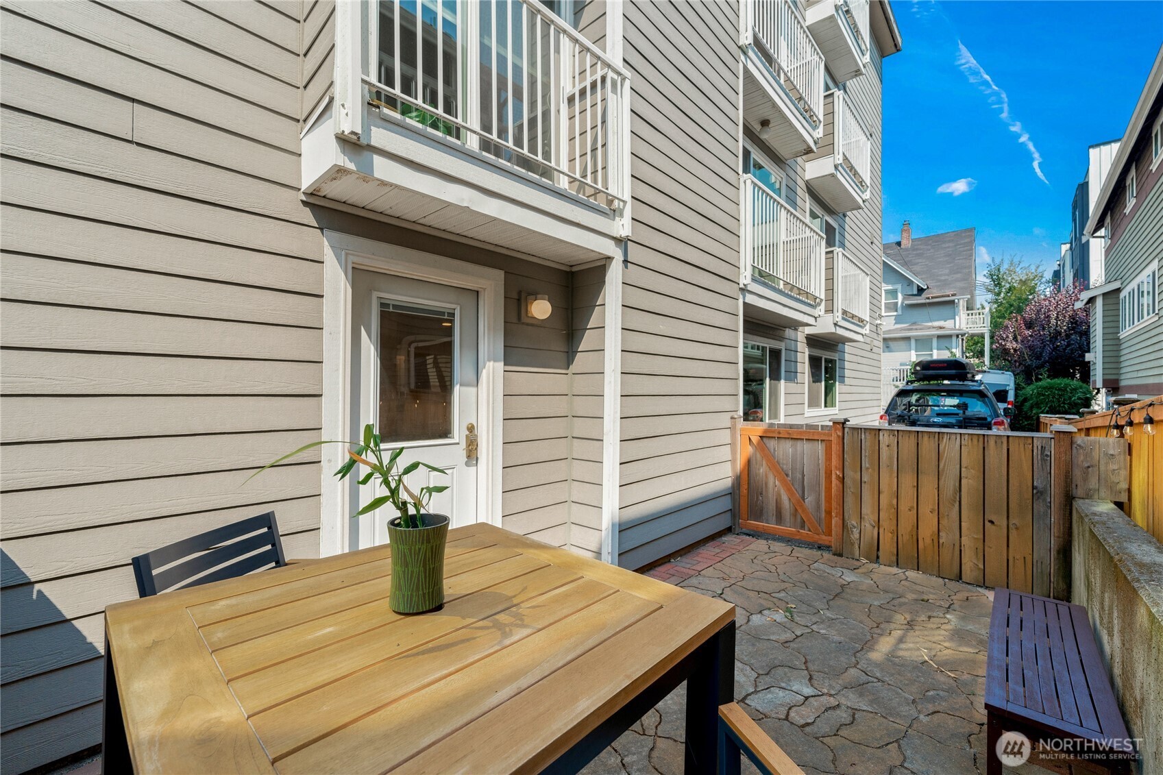 555 Prospect Street #1, Seattle, WA 98109-3868, photo 5 of 27