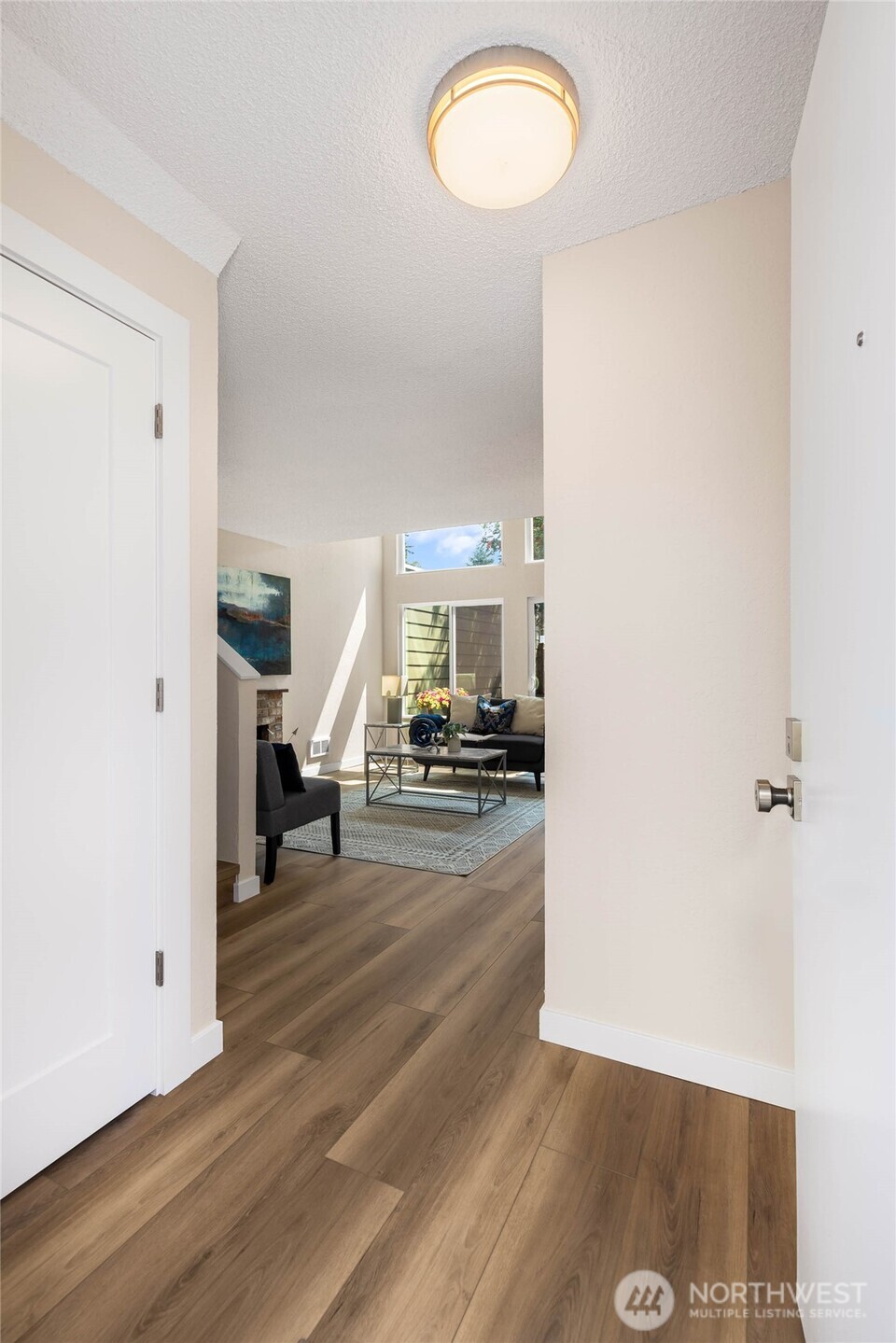 8408 25th Avenue SW #D, Seattle, WA 98106, photo 5 of 32