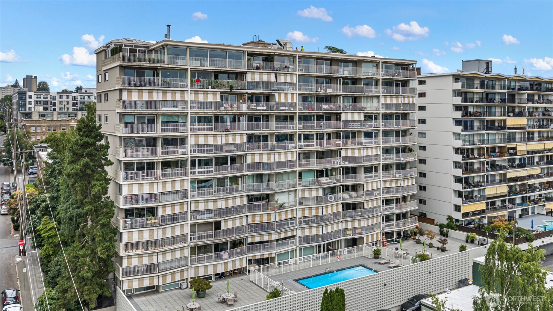 525 Belmont Avenue E #6C, Seattle, WA 98102, photo 2 of 18