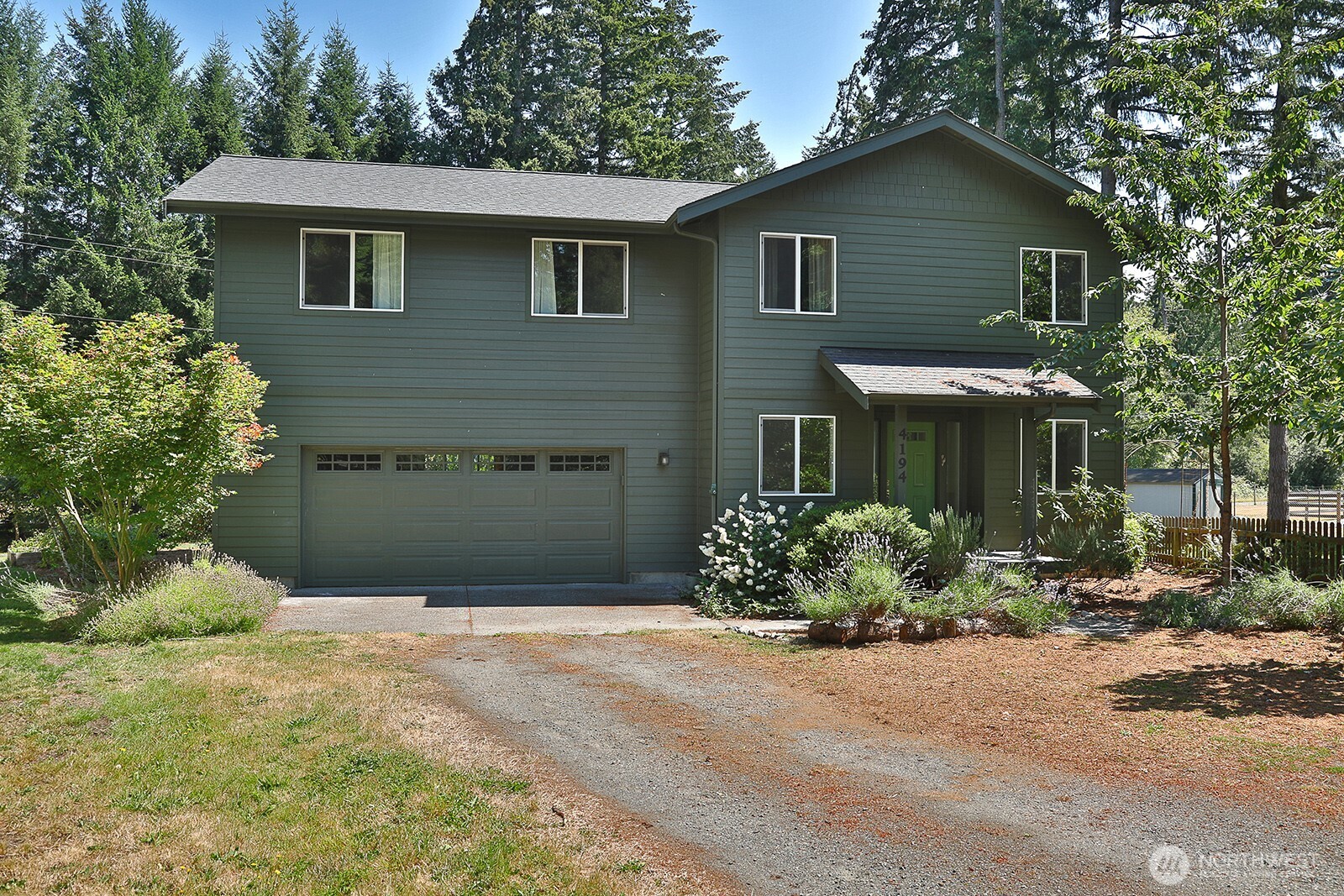 4194 Moorland Place