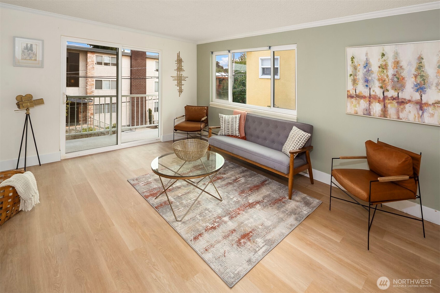 506 N 45th Street #302, Seattle, WA 98103, photo 3 of 18