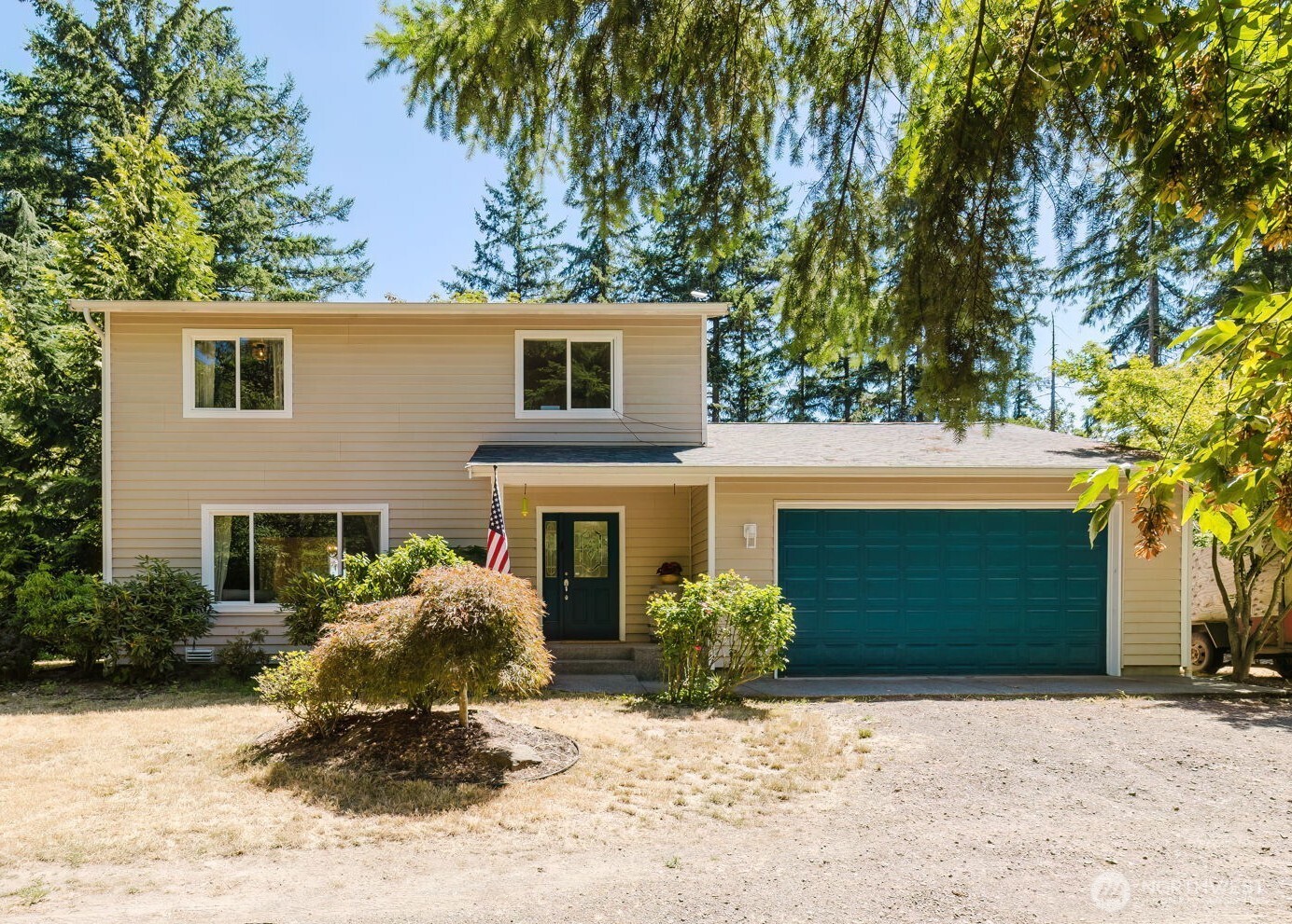 2867 Sand Dollar Road W, Bremerton, WA 98312, photo 2 of 2