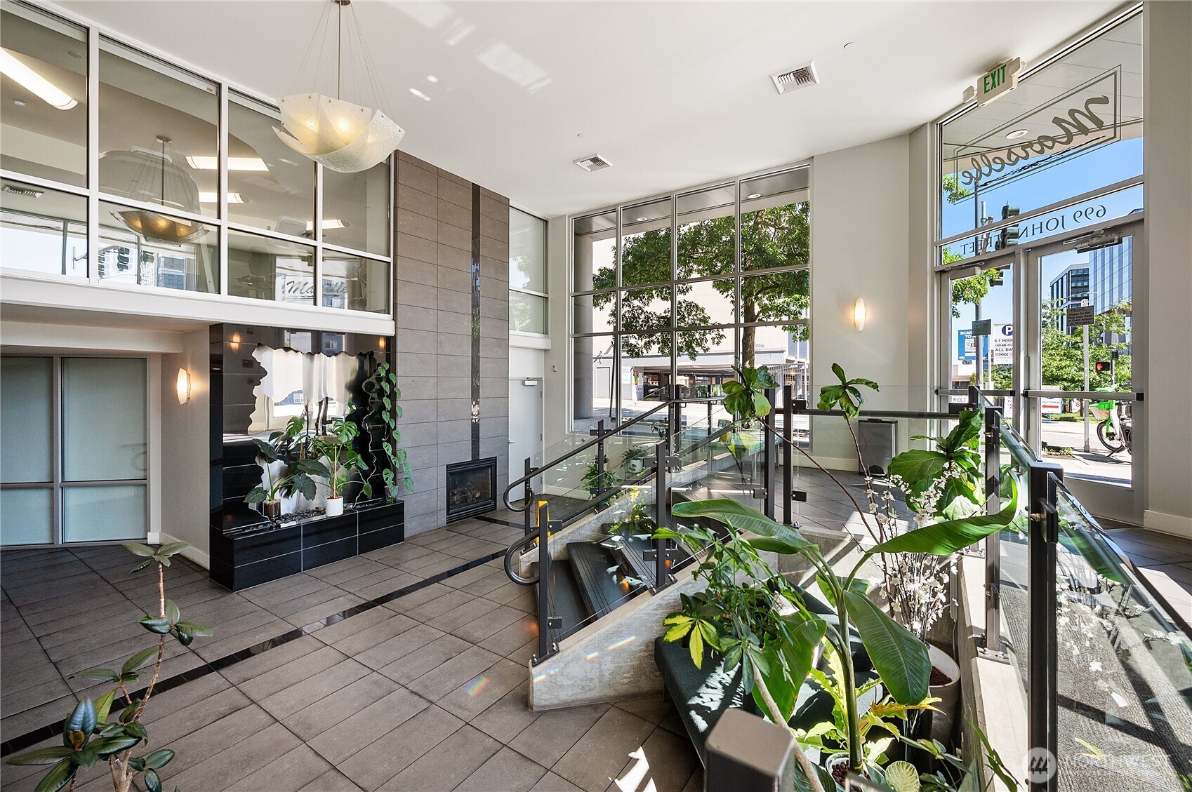 699 John Street #308, Seattle, WA 98109, photo 5 of 34