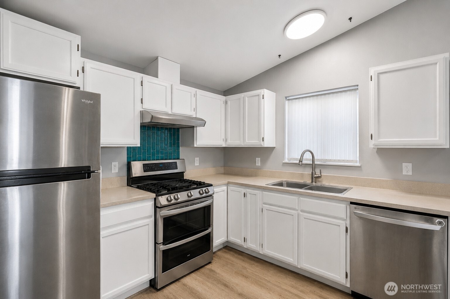 6419 107th Place NE