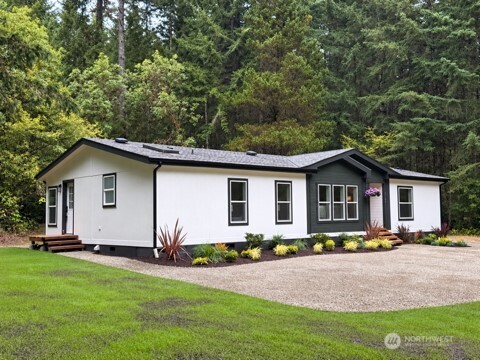 5189 SW Paradise Lane, Port Orchard, WA 98367, photo 2 of 3