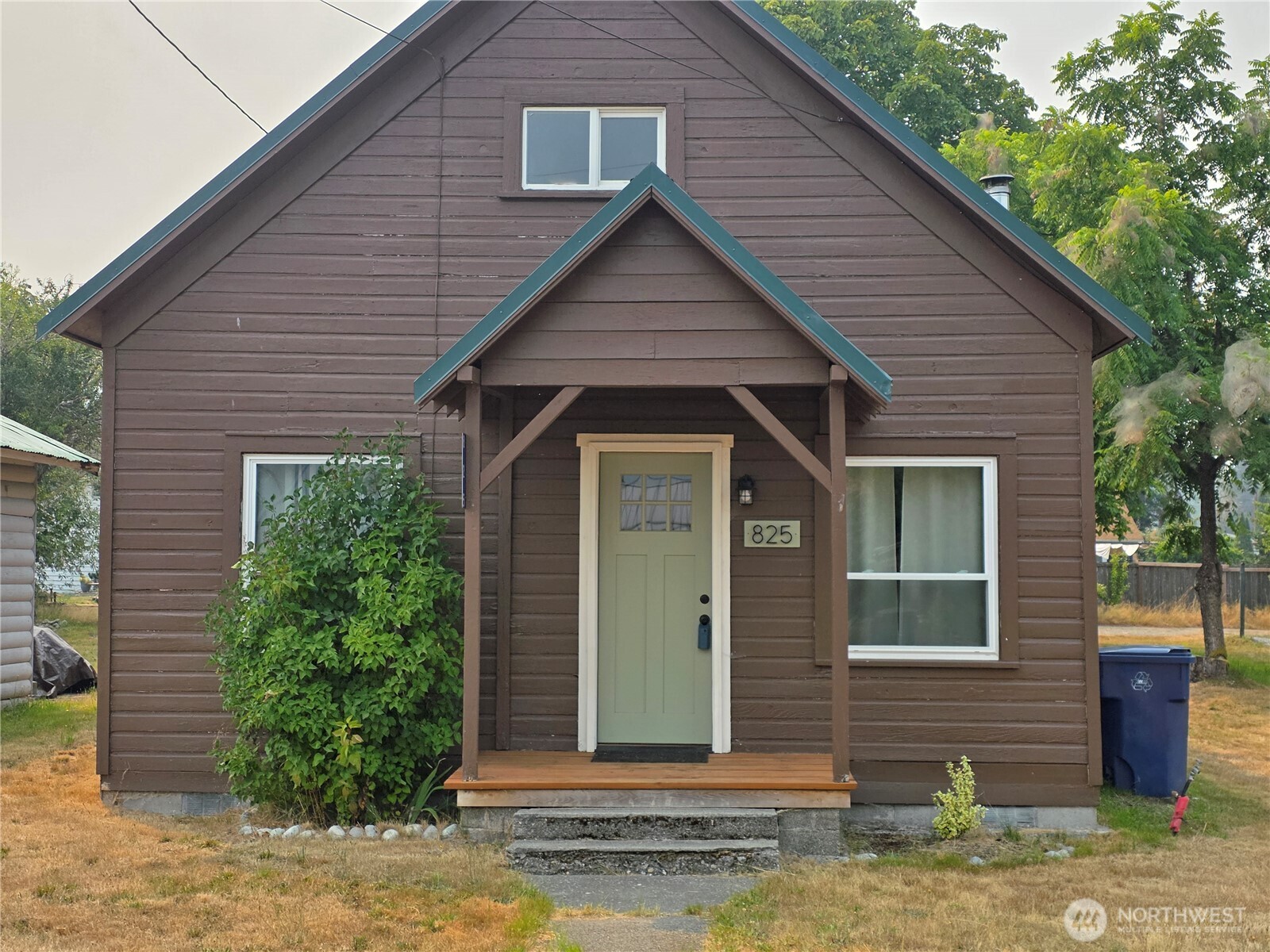 825 Sauk Avenue