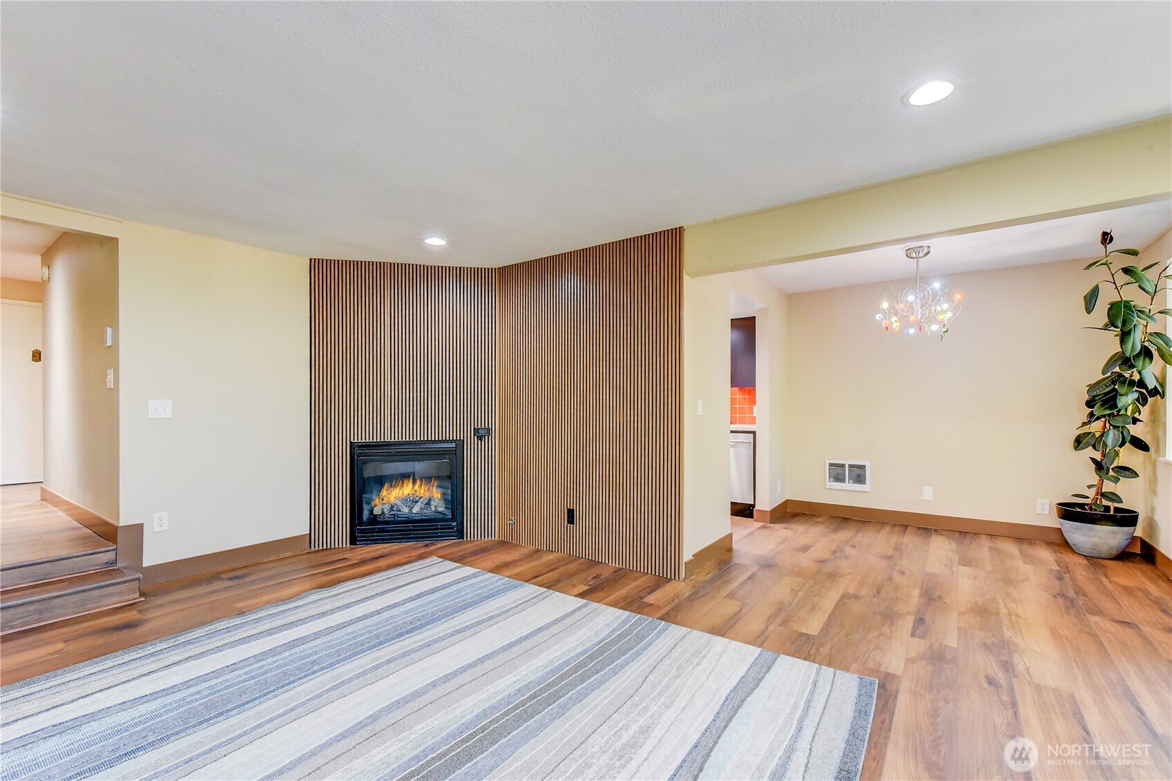 5038 California Avenue SW #1, Seattle, WA 98136, photo 3 of 20