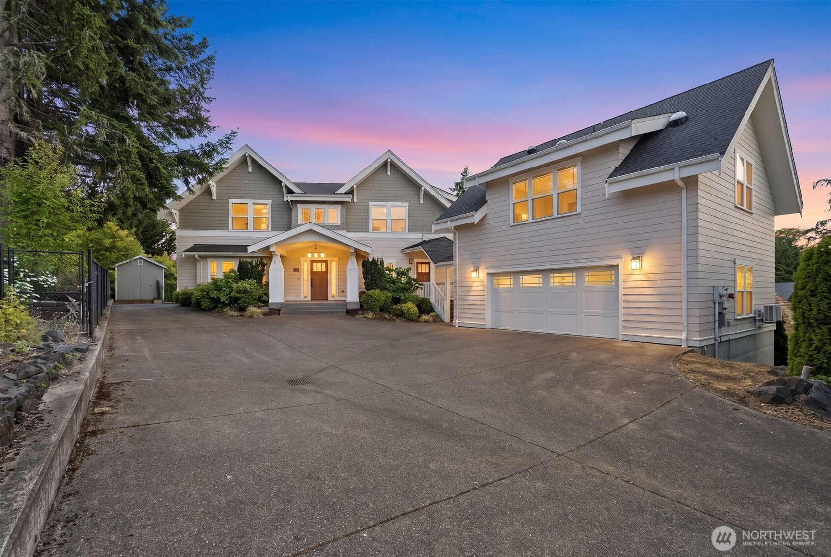 8902 65th Street W