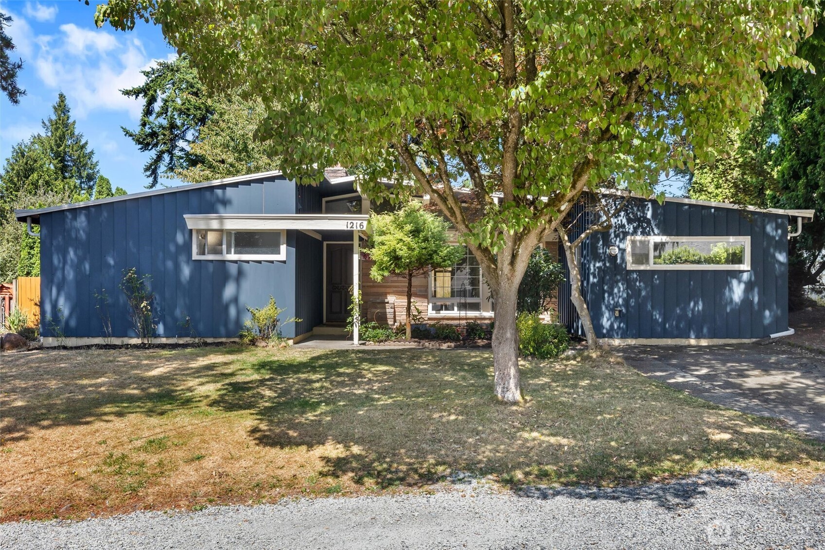 1216 N 172nd Street