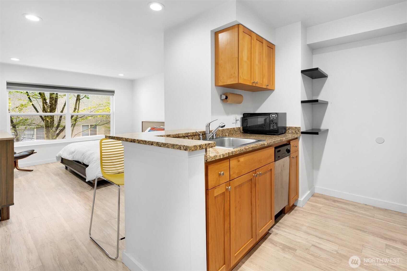 7600 Greenwood Avenue N #209, Seattle, WA 98103, photo 4 of 24