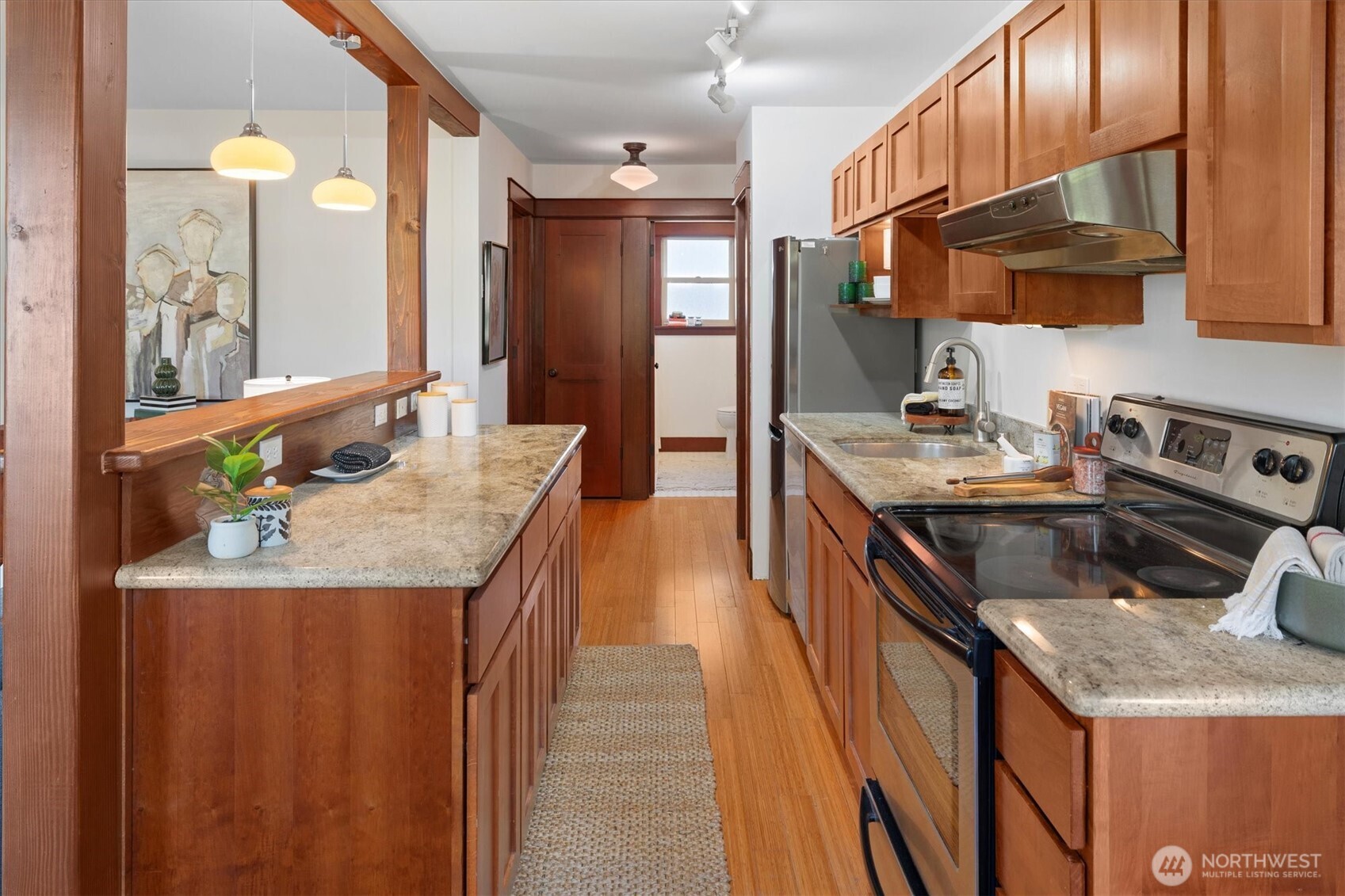 461 N 45th Street #Unit 6, Seattle, WA 98103, photo 3 of 16