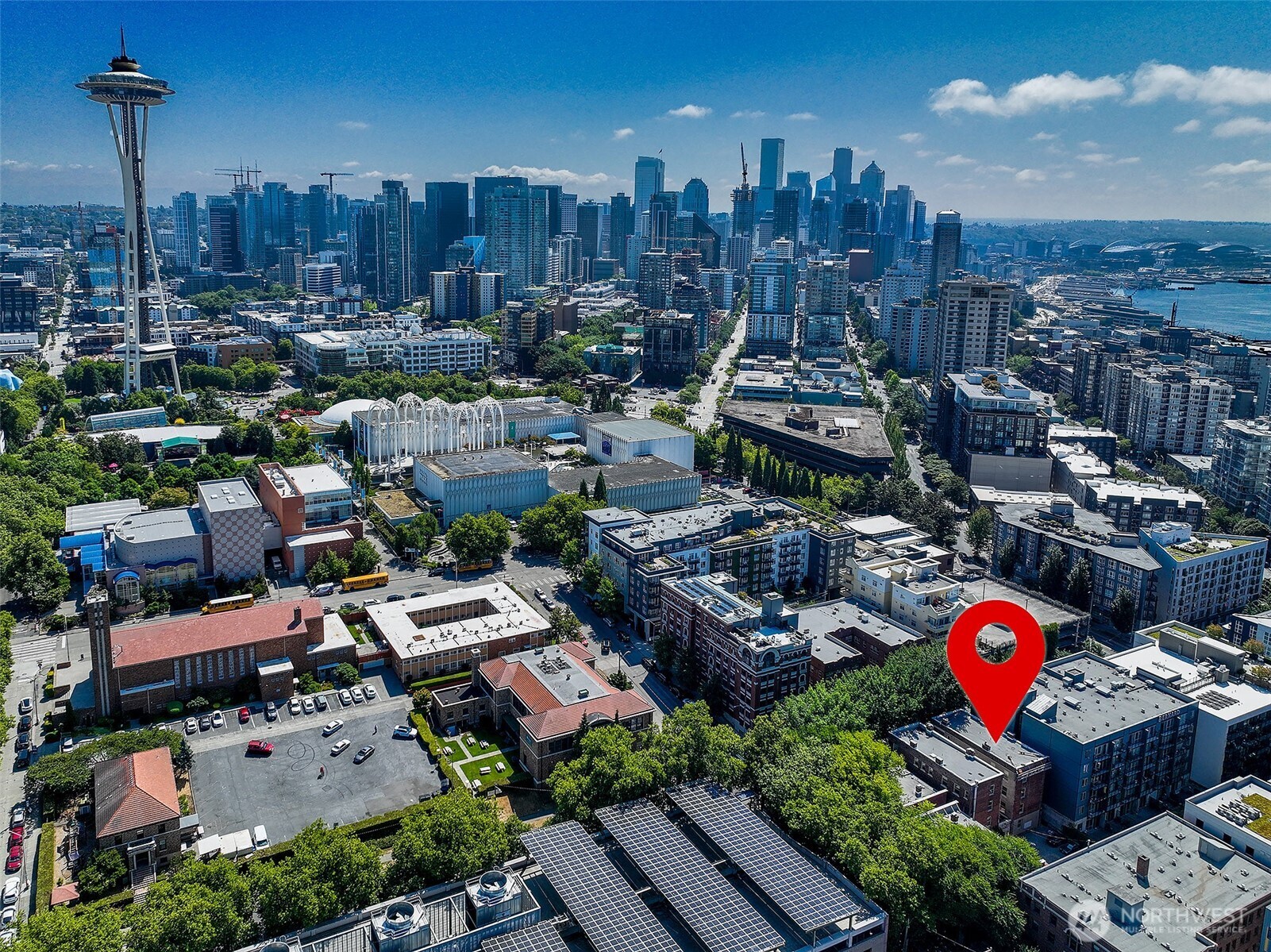 125 Warren Avenue N #J, Seattle, WA 98109, photo 4 of 33