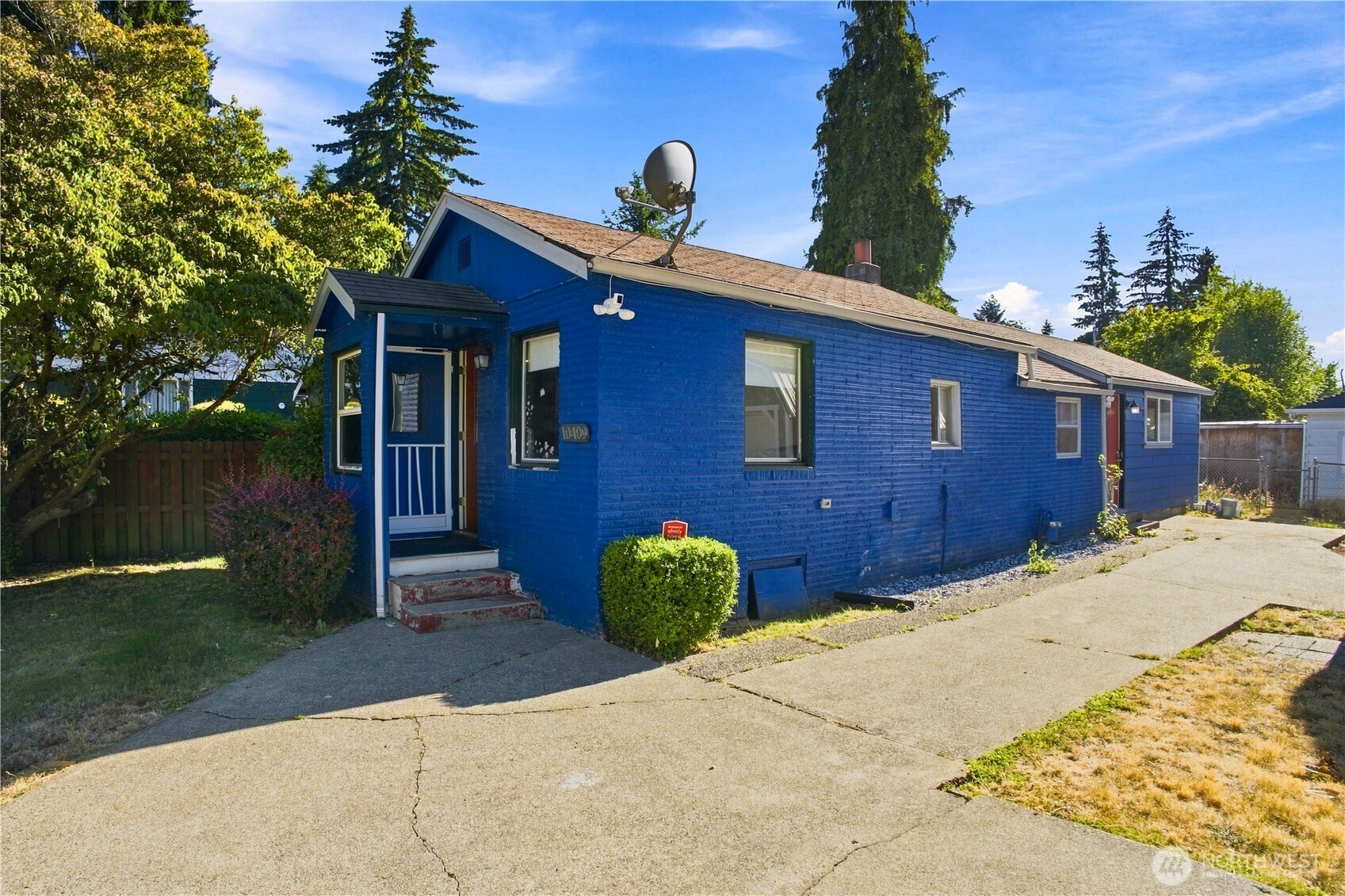 10409 3rd Avenue SW