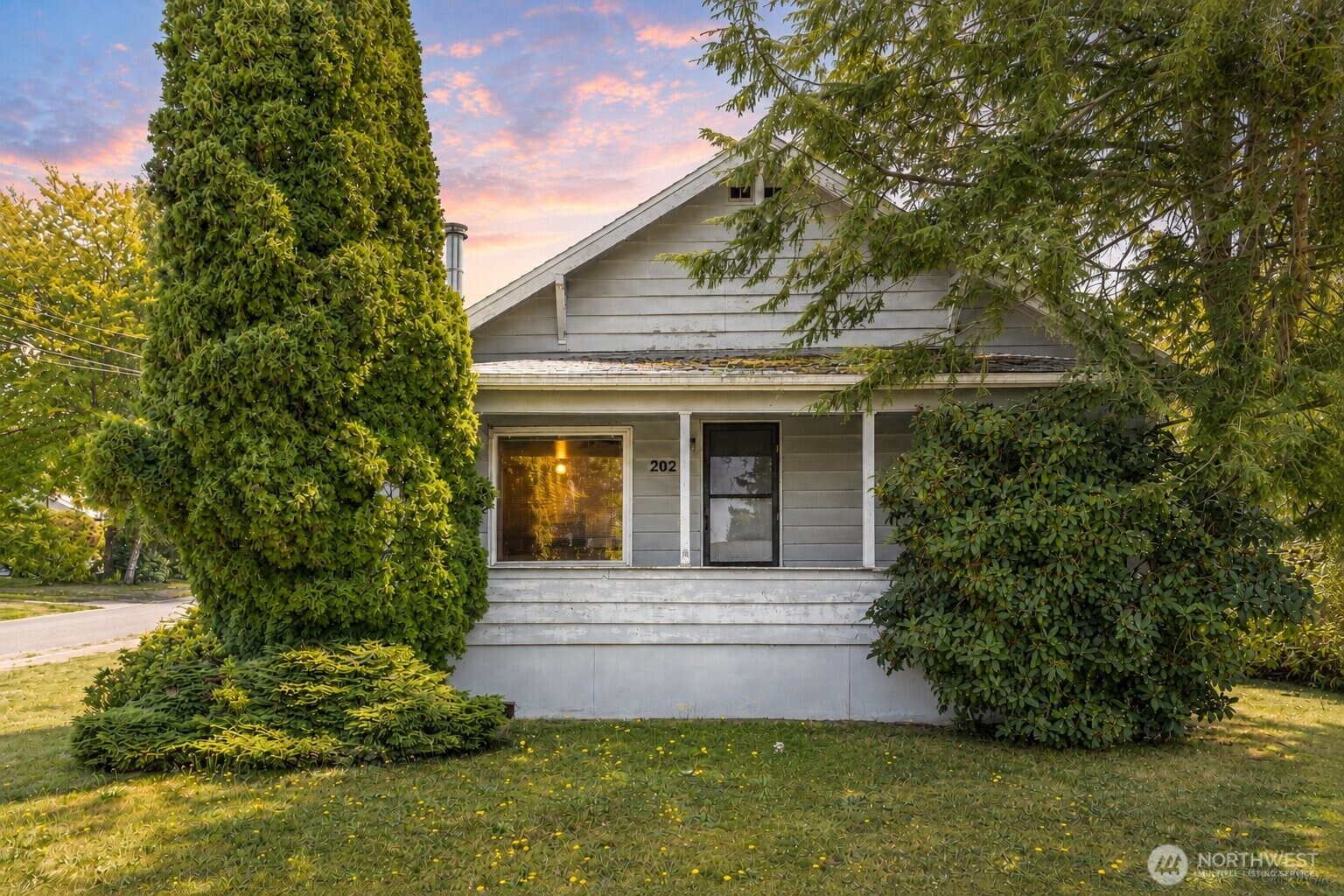 202 S 7th Street