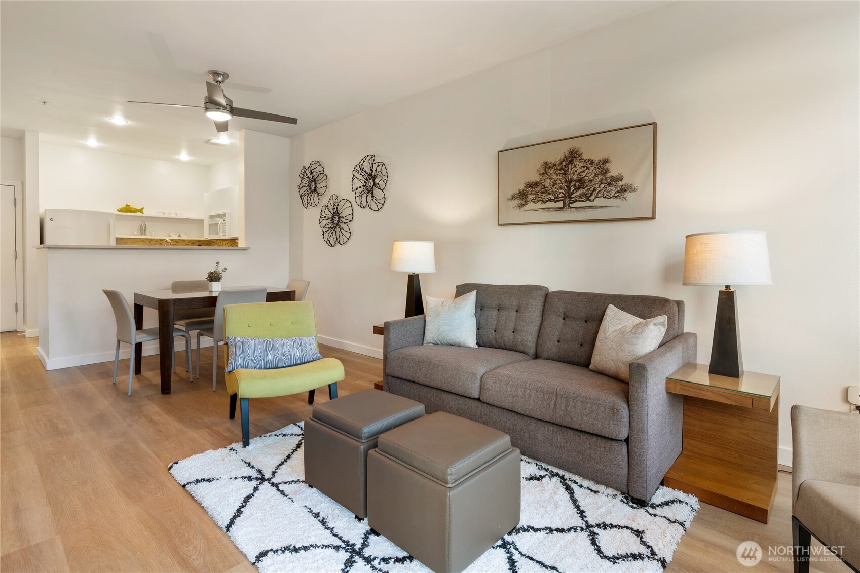 2415 2nd Avenue #432, Seattle, WA 98121, photo 5 of 32