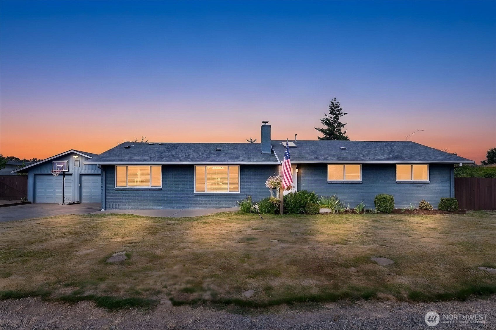 11005 Morning Side Drive E