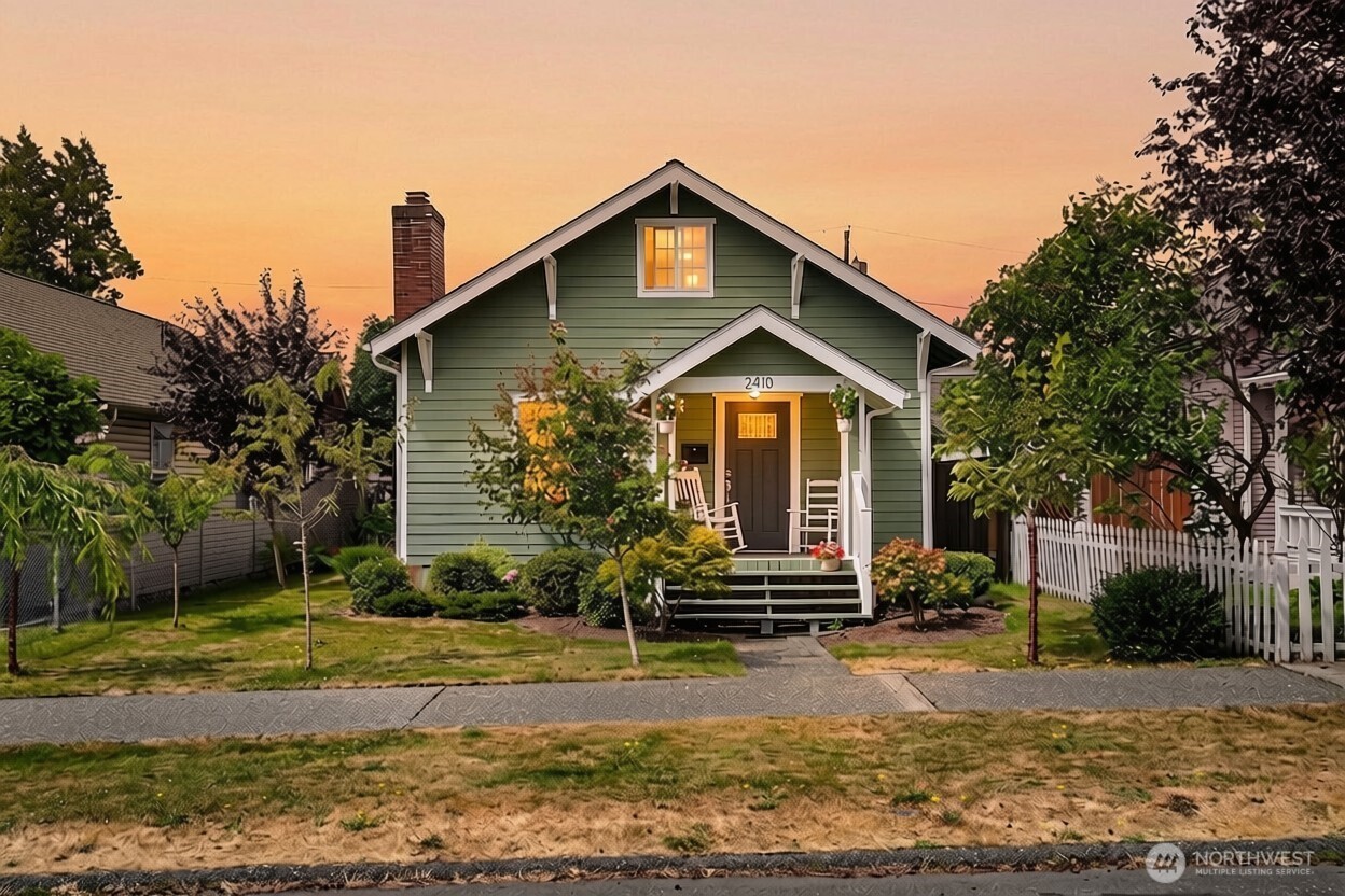 2410 Highland Avenue