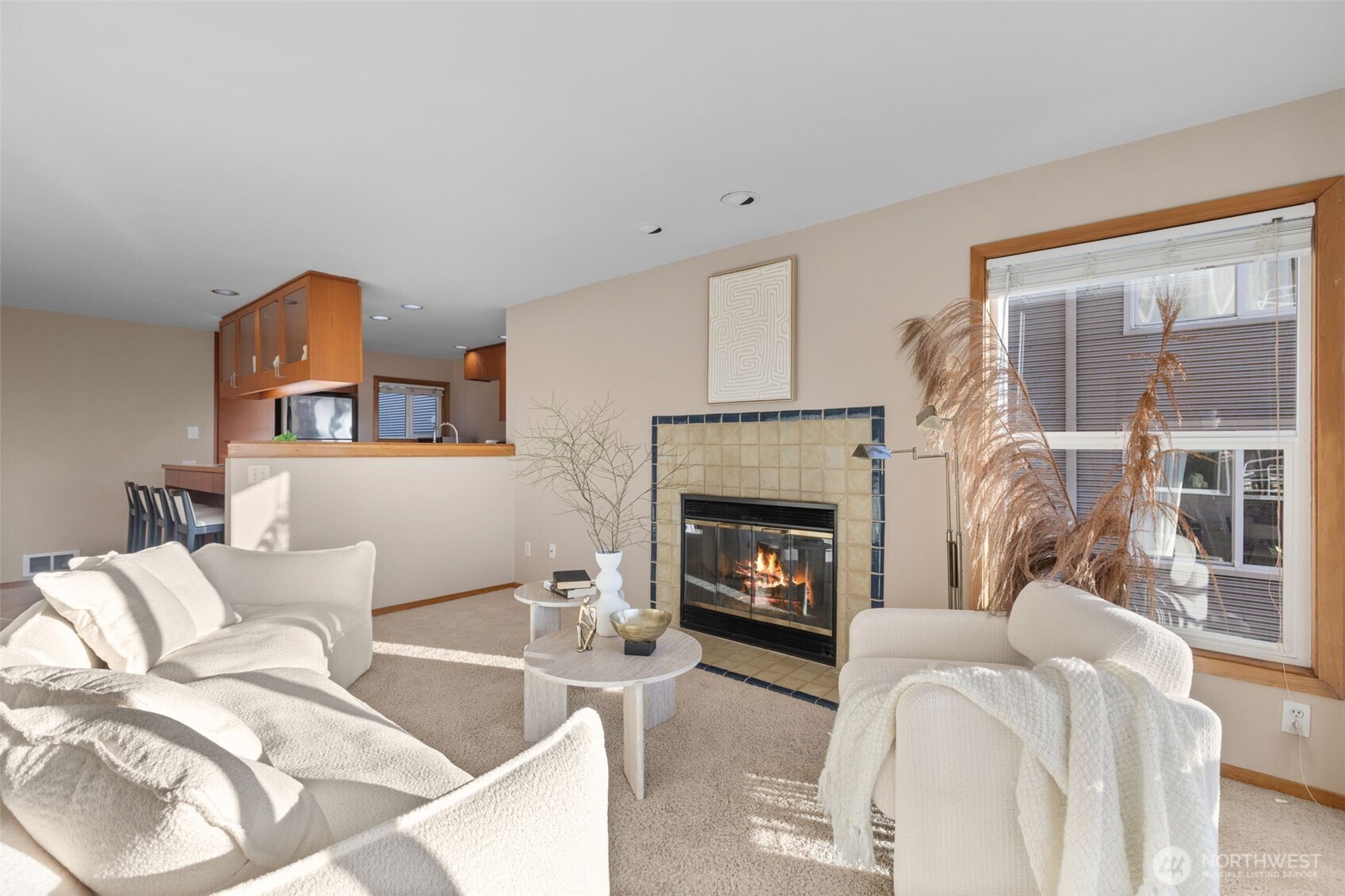 3200 Alki Avenue SW #301, Seattle, WA 98116, photo 3 of 29
