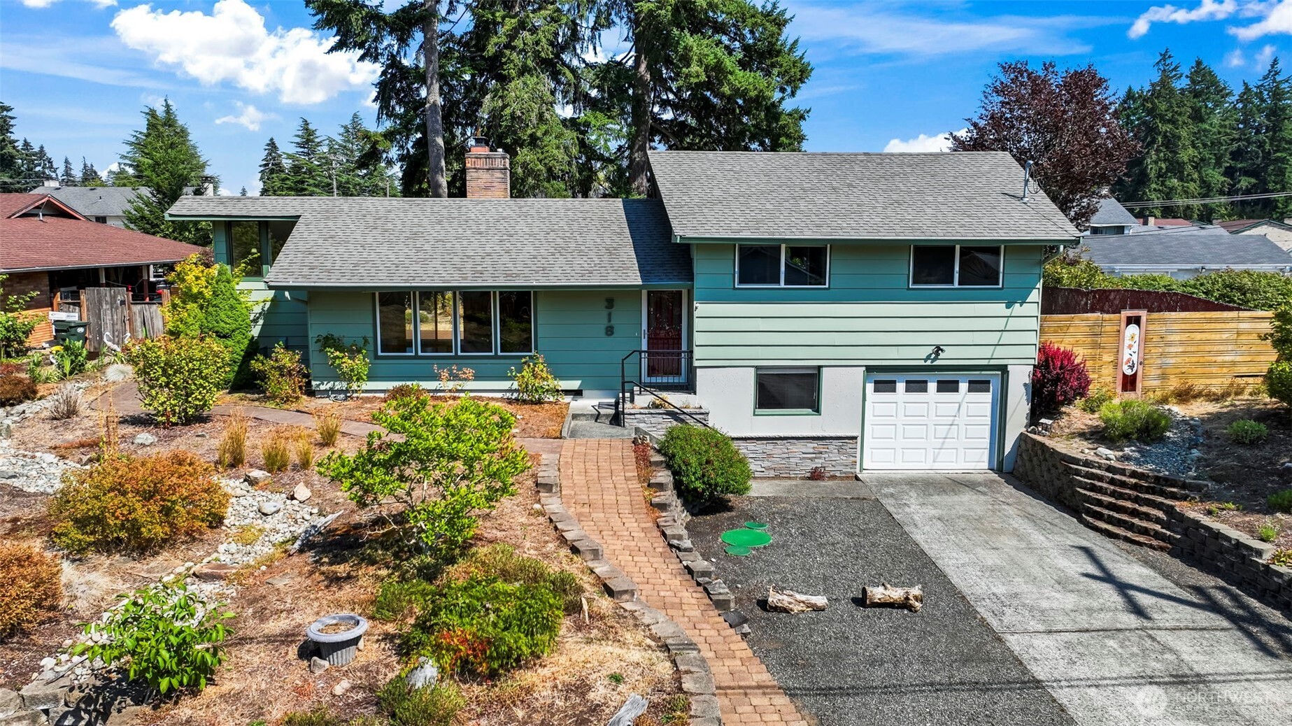 318 Ranger Drive SE