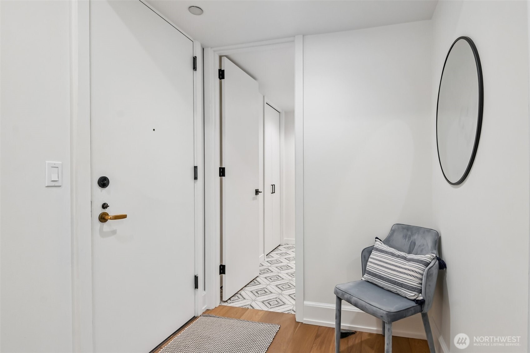 98 Union #209, Seattle, WA 98101, photo 3 of 36