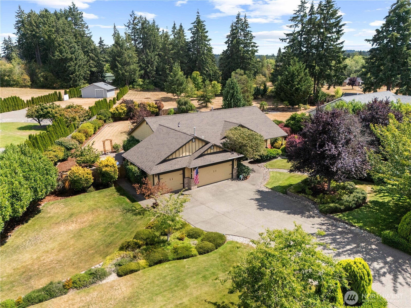6139 86th Ave SE